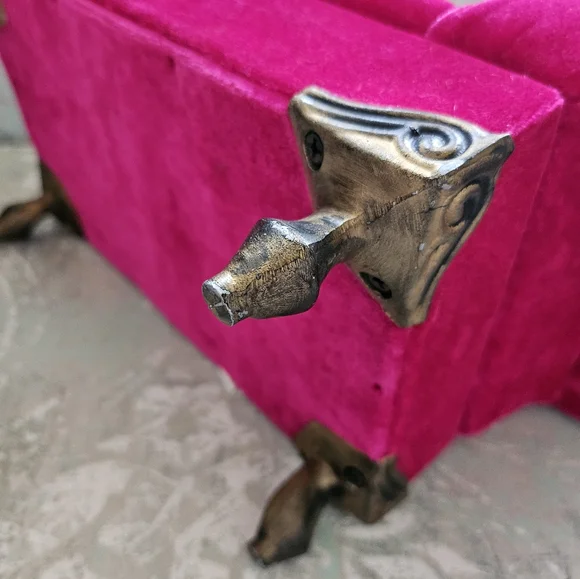 Vintage Fuchsia Hot Pink Velvet Sofa Settee Jewelry Box Storage - Picture 10 of 14